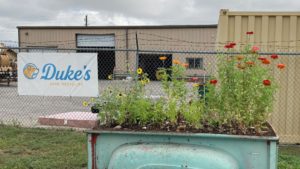 duke's junk recycling north austin location on bench mark dr